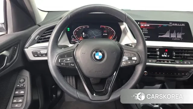 BMW 1 Series (F40) 2020 Белый из Кореи, фото 4