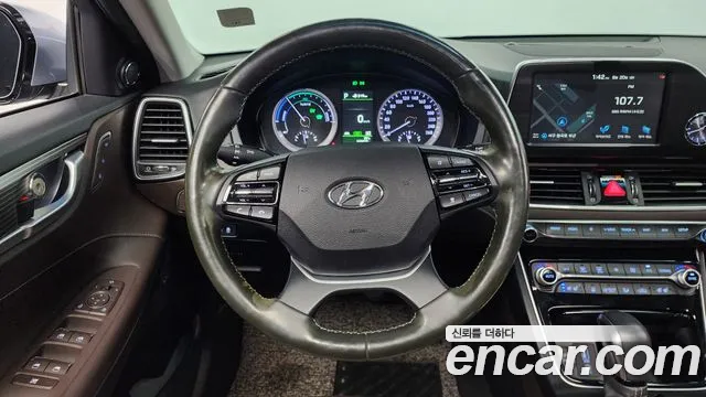 Hyundai Grandeur IG Hybrid 2018 Светло-серебряный цвет из Кореи, фото 4