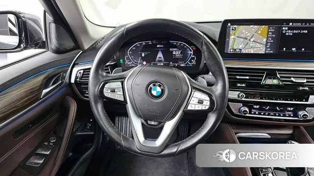 BMW 5 Series (G30) 2021 Серый из Кореи, фото 4