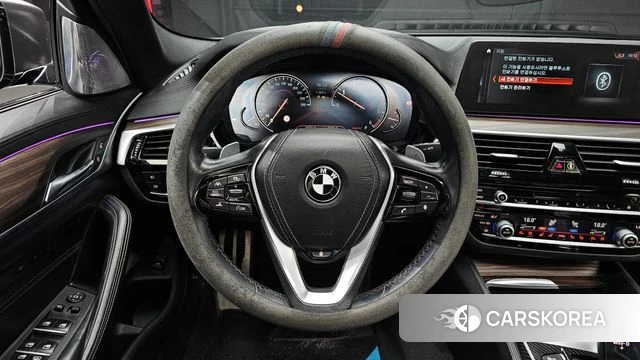 BMW 5 Series (G30) 2018 Черный из Кореи, фото 4