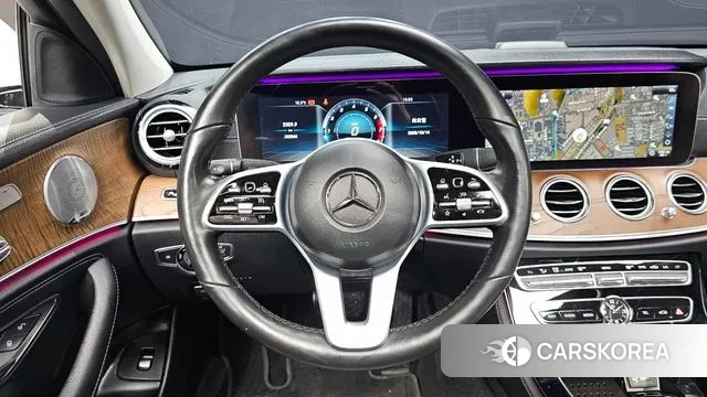Mercedes-Benz E-Class W213 2019 Белый из Кореи, фото 4