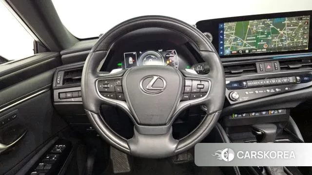 Lexus ES300h 7th generation 2023 Серый из Кореи, фото 4