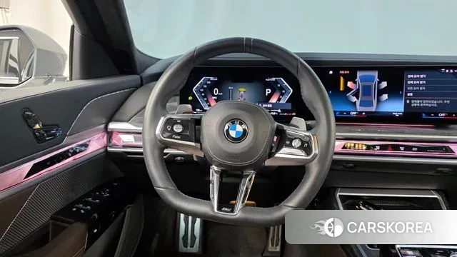 BMW 7 Series (G70) 2023 Серебристо-серый из Кореи, фото 4