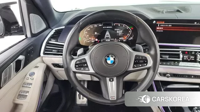 BMW X7 (G07) 2022 Черный из Кореи, фото 4