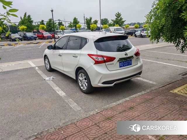 Nissan TIIDA 2023 Белый из Китая, фото 4