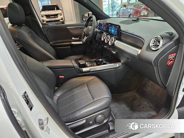 Mercedes-Benz GLB-Class X247 2022 Белый из Кореи, фото 4