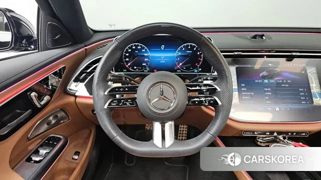 Mercedes-Benz E-Class W214 2024 Черный из Кореи, фото 4