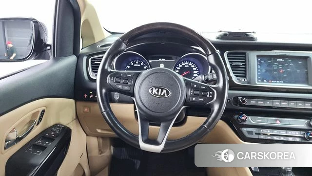 Kia The New Carnival 2018 Черный из Кореи, фото 4