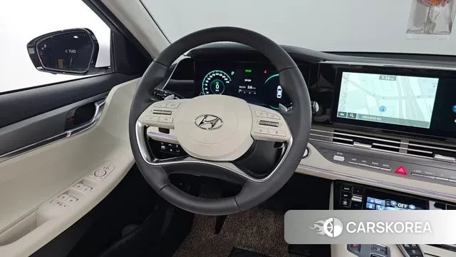 Hyundai The New Grandeur IG Hybrid 2022 Черный из Кореи, фото 4