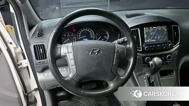 Hyundai The New Grand Starex 2018 Белый из Кореи, фото 4