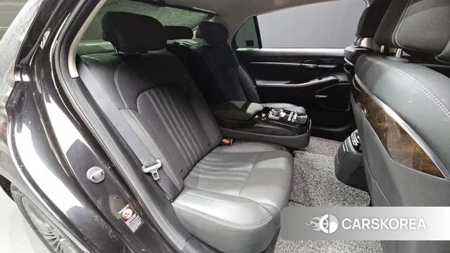 Genesis G90 2019 Черный из Кореи, фото 4