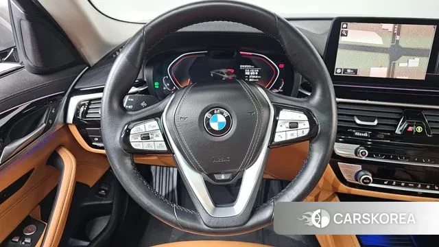 BMW 5 Series (G30) 2021 Серый из Кореи, фото 4