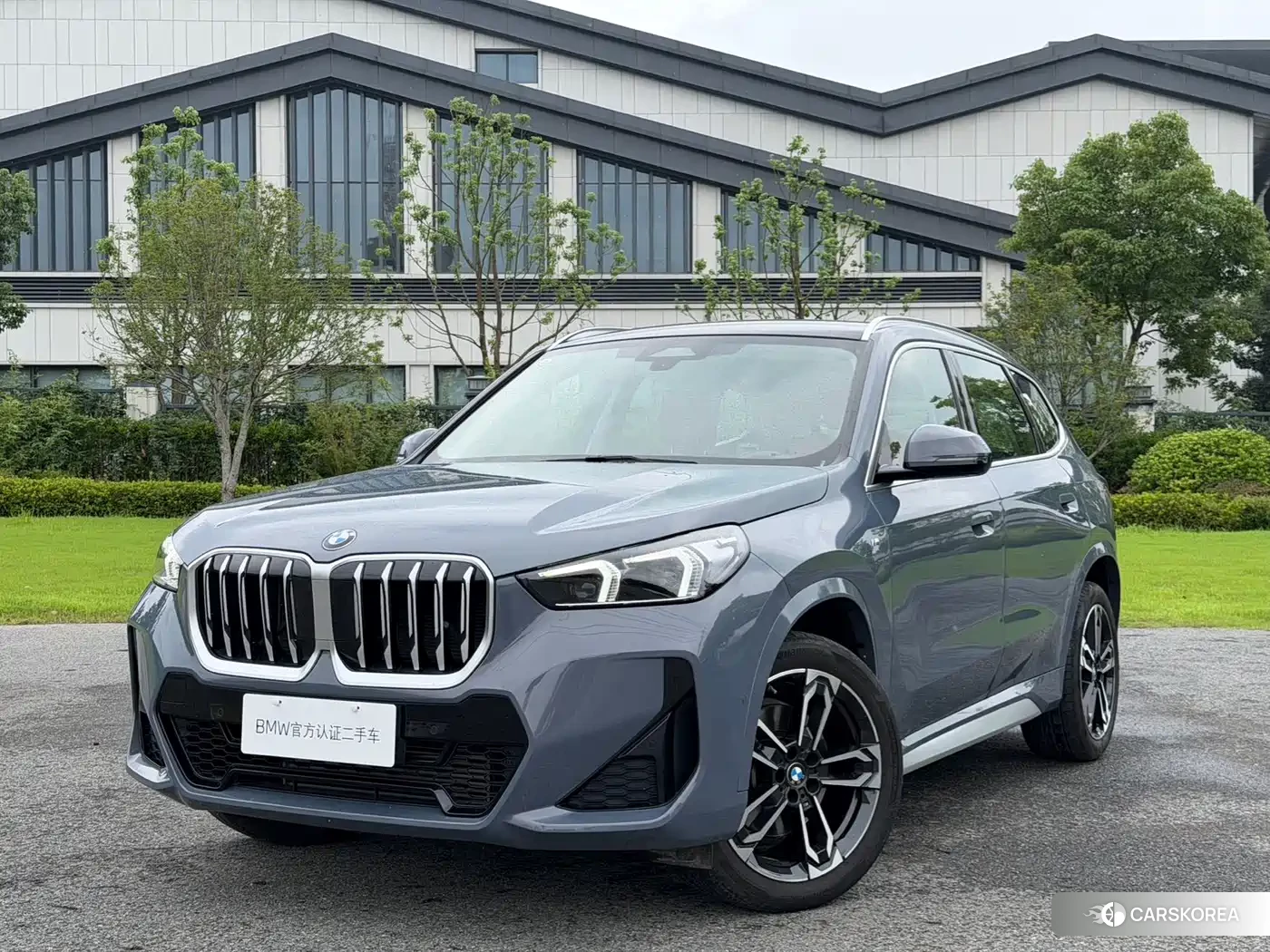 BMW X1 2024 Silver/gray из Китая, фото 4