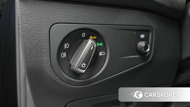 Volkswagen Tiguan second Generation 2020 Черный из Кореи, фото 4