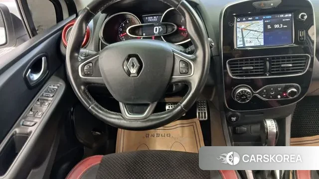 Renault Korea (Samsung) Clio 2018 Белый из Кореи, фото 4