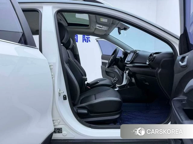 Kia Yi Ran 2022 Белый из Китая, фото 4