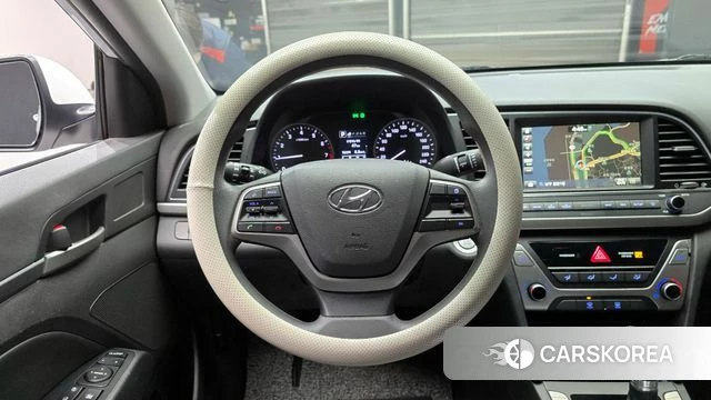 Hyundai Avante AD 2018 Белый из Кореи, фото 4