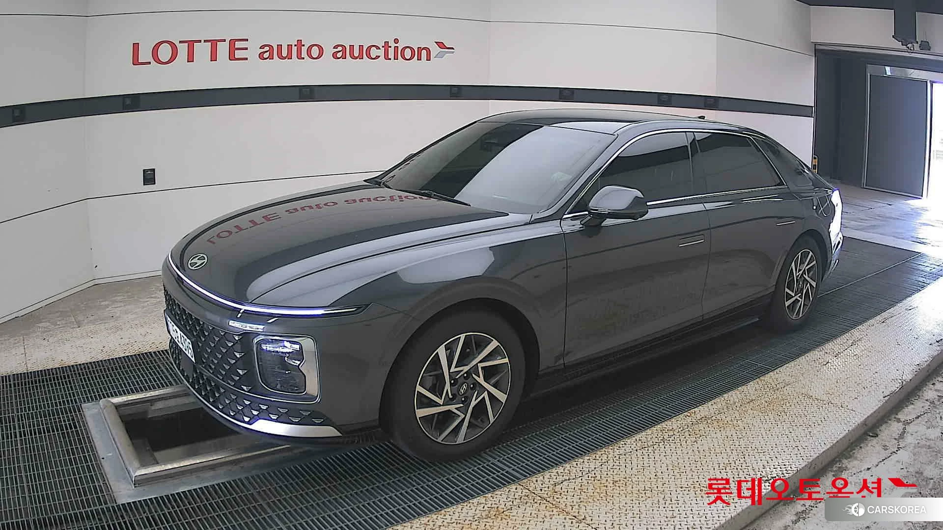 Hyundai Grandeur 2023 Nocturne Grey Metallic из Кореи, фото 4