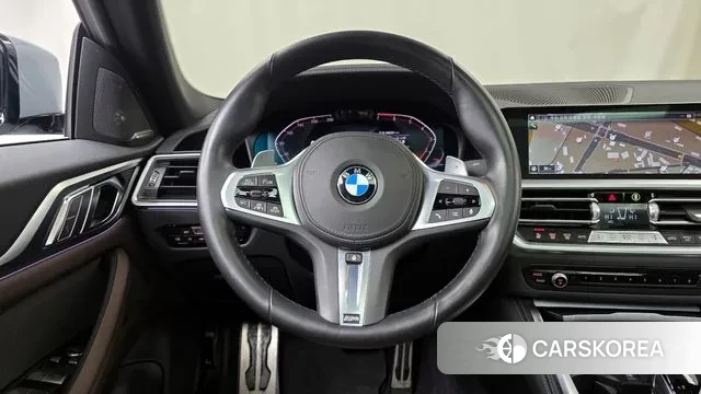 BMW 4 Series (G22) 2021 Светло-серебряный цвет из Кореи, фото 4