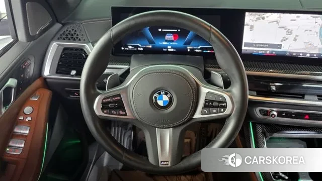 BMW X7 (G07) 2024 Серебристо-серый из Кореи, фото 4