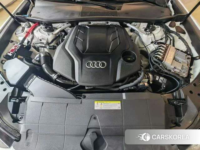 Audi A6 (import) 2021 Белый из Китая, фото 4