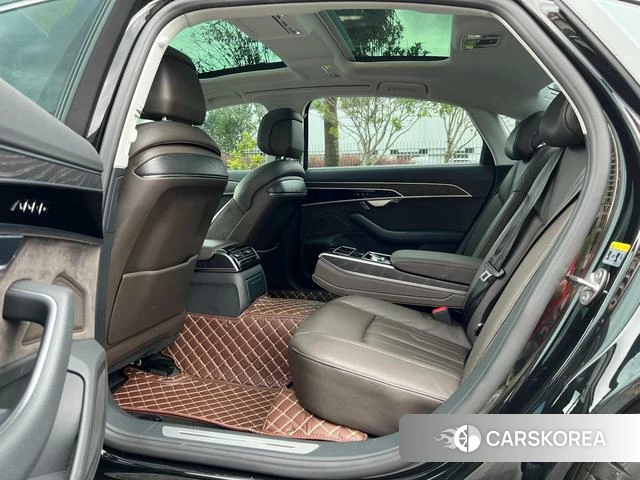 Audi A8 2020 Черный из Китая, фото 4