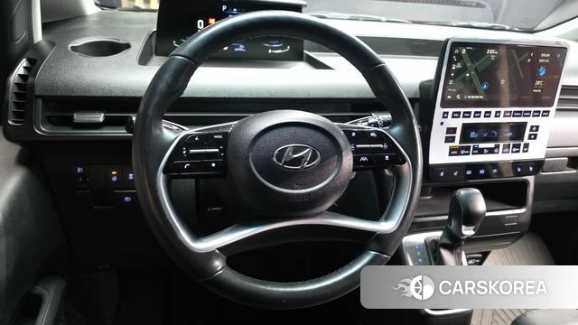Hyundai Staria 2023 Серебристо-серый из Кореи, фото 4