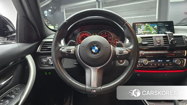 BMW 3 Series (F30) 2018 Белый из Кореи, фото 4