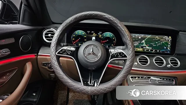 Mercedes-Benz E-Class W213 2023 Черный из Кореи, фото 4
