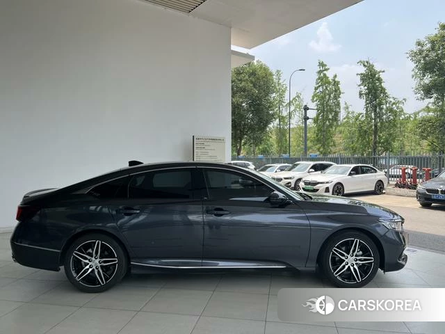 Honda Accord 2022 Темно-серый из Китая, фото 4