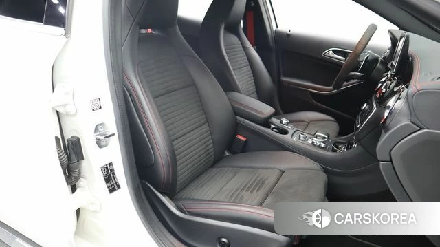 Mercedes-Benz GLA-Class X156 2019 Белый из Кореи, фото 4