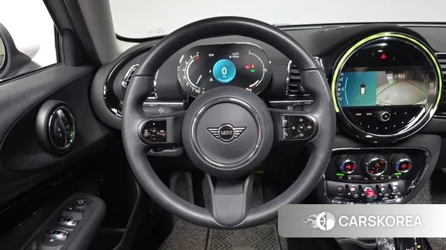 Mini Cooper Clubman 2023 Серебристо-серый из Кореи, фото 4