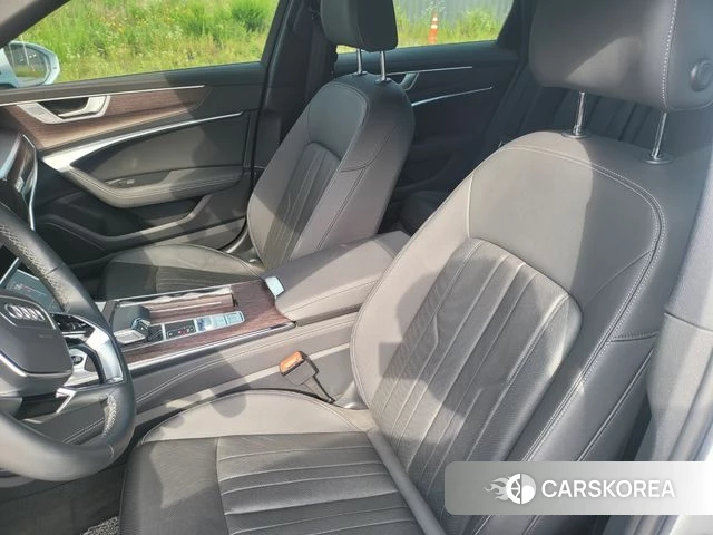 Audi A6 (C8) 2022 Белый из Кореи, фото 4