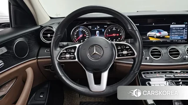 Mercedes-Benz E-Class W213 2020 Белый из Кореи, фото 4