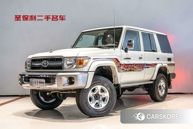 Toyota Land Cruiser 70 Series 2024 Белый из Китая, фото 4