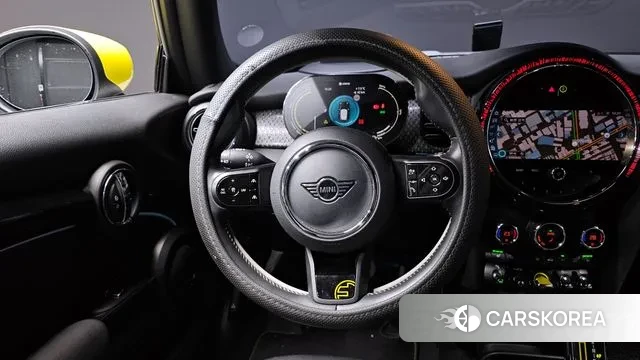 Mini Cooper Electric 2022 Серебряный из Кореи, фото 4