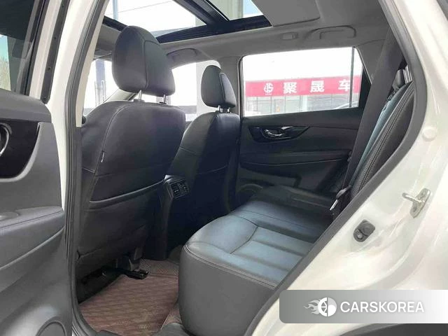 Nissan Qijun 2023 Белый из Китая, фото 4
