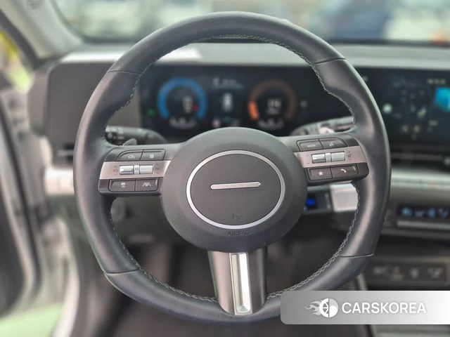 Hyundai Kona Hybrid (SX2) 2025 Белый из Кореи, фото 4