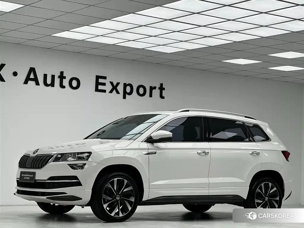 Skoda Karoq 2021 Белый из Китая, фото 4