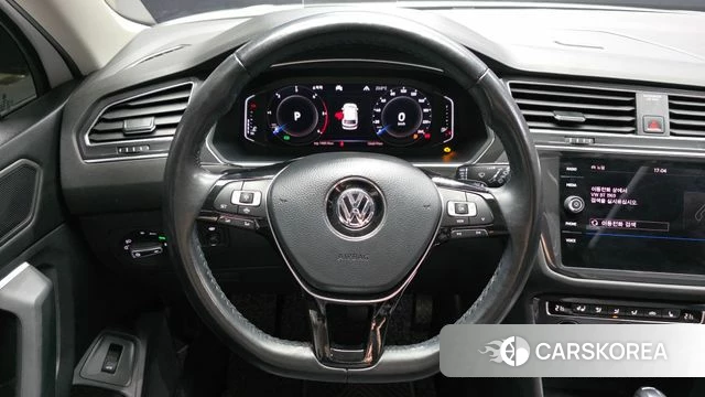 Volkswagen Tiguan Allspace 2020 Белый из Кореи, фото 4