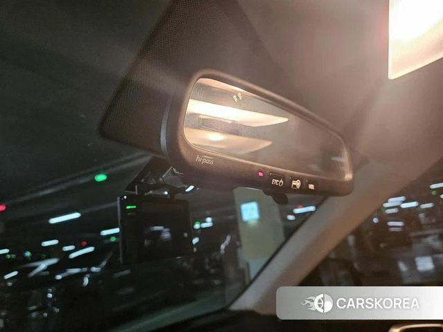 Hyundai Venue 2026 Серый из Кореи, фото 4