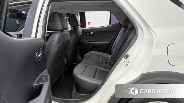 Kia Stonic 2018 Белый из Кореи, фото 4