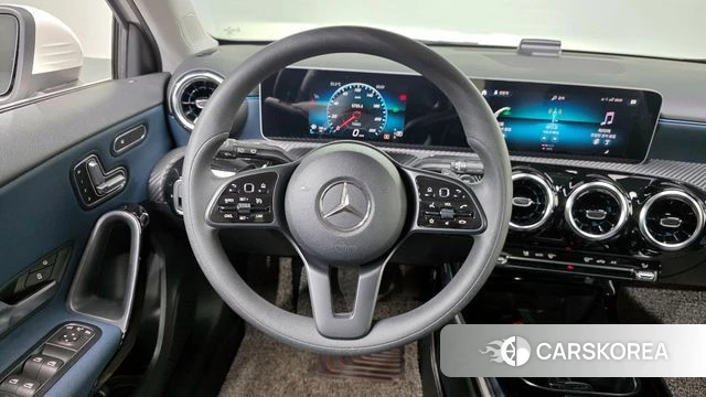 Mercedes-Benz A-Class W177 2019 Белый из Кореи, фото 4