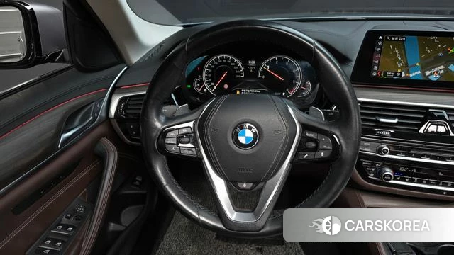BMW 5 Series (G30) 2018 Серый из Кореи, фото 4