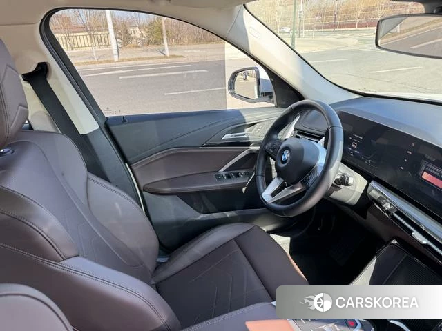 BMW X1 2023 Белый из Китая, фото 4