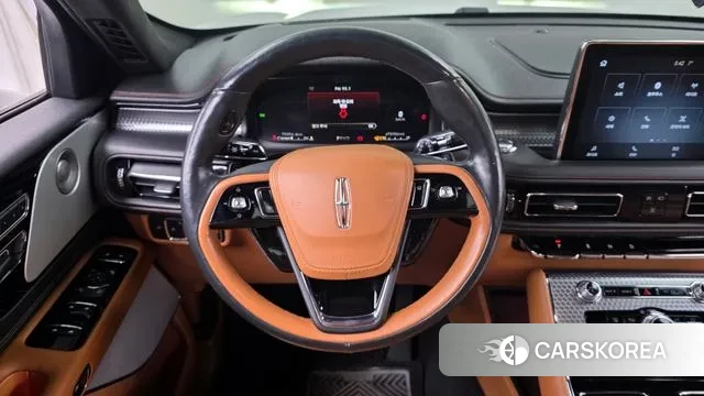 Lincoln Aviator 2nd generation 2021 Белый из Кореи, фото 4