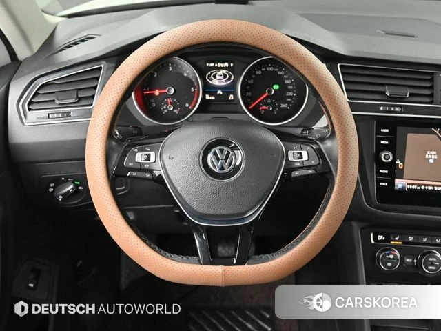 Volkswagen Tiguan second Generation 2019 Белый из Кореи, фото 4