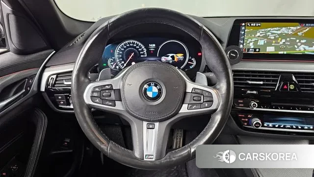 BMW 5 Series (G30) 2018 Черный из Кореи, фото 4