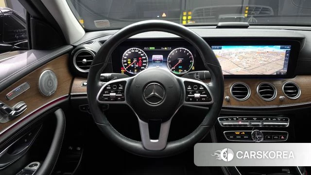 Mercedes-Benz E-Class W213 2020 Черный из Кореи, фото 4
