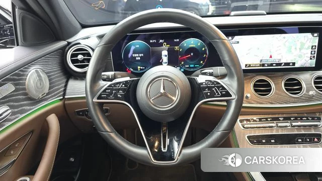 Mercedes-Benz E-Class W213 2022 Черный из Кореи, фото 4